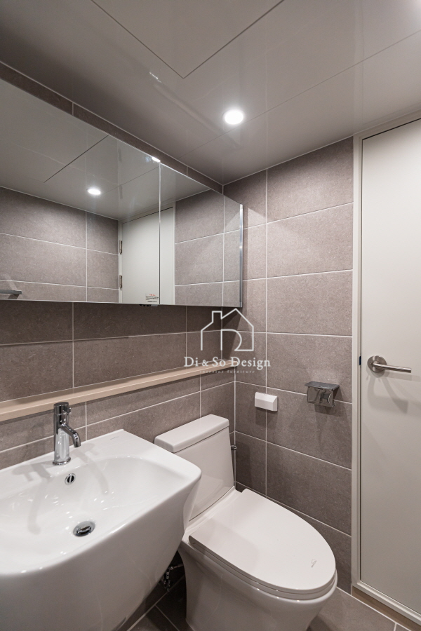 60c09af241c1b0d36a5ba31f812e73ab_1761548859_8089.jpg 60c09af241c1b0d36a5ba31f812e73ab_1761548859_8089.jpg